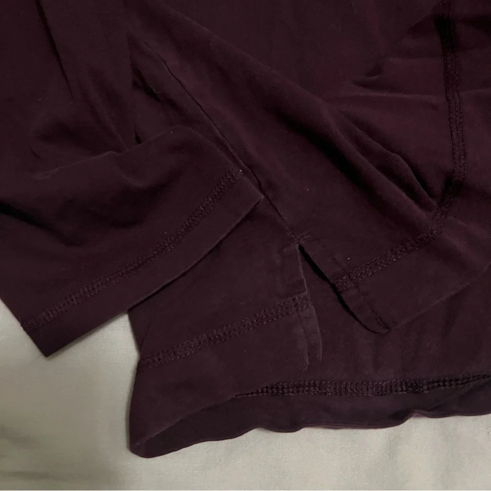 Boxy Maroon Top 2x Cropped Long Sleeve - Picture 2 of 4